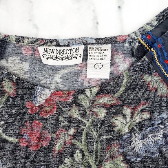 New Direction, Embroidered Floral Top, Small - Picture 6 of 7